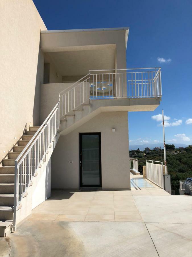 Villa Vo' Scura Алкамо Марина Екстериор снимка